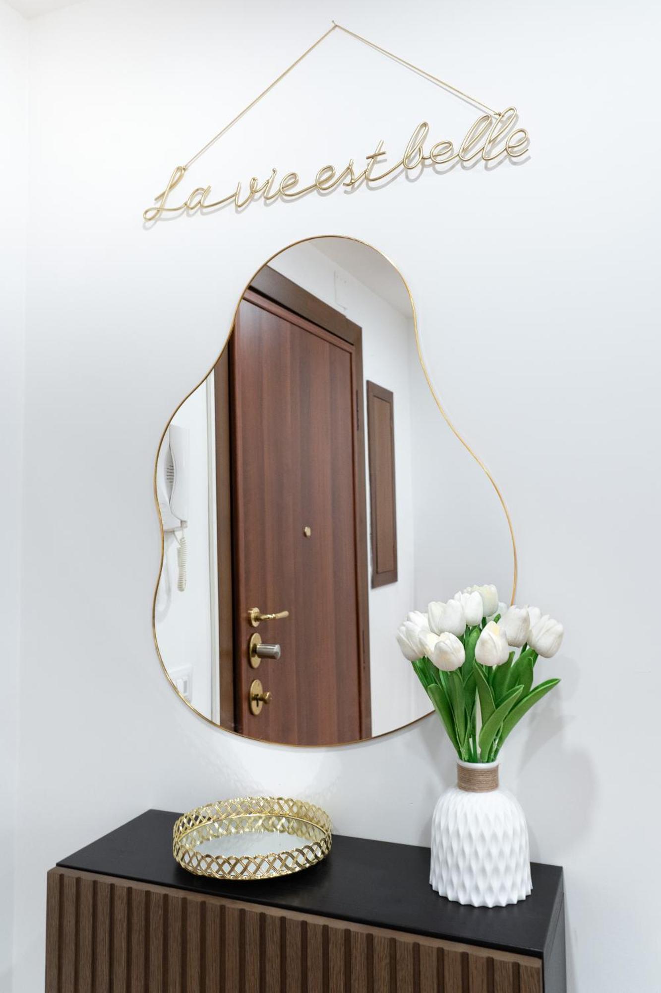 Your Place In Apartment