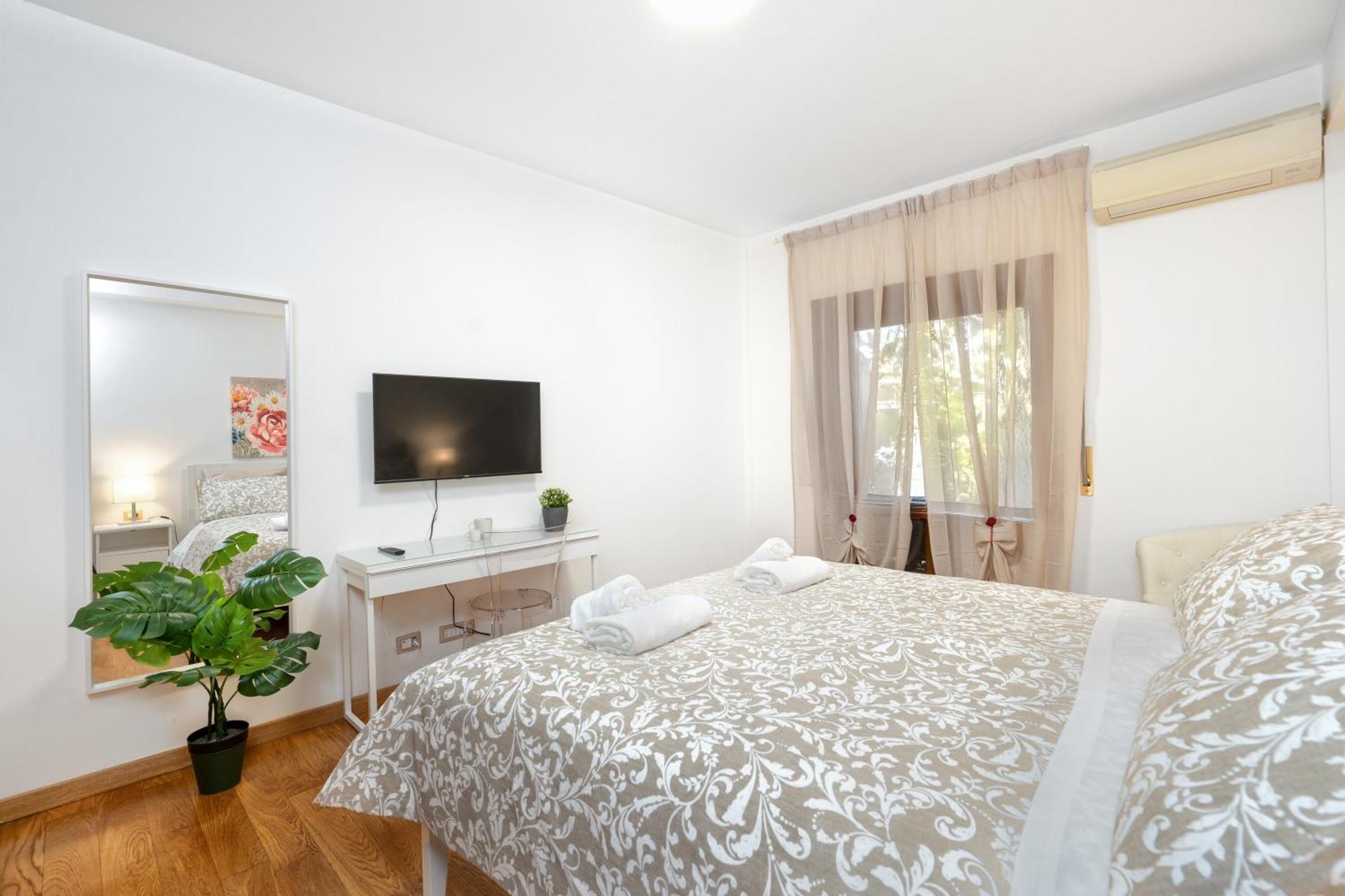 Your Place In Apartment