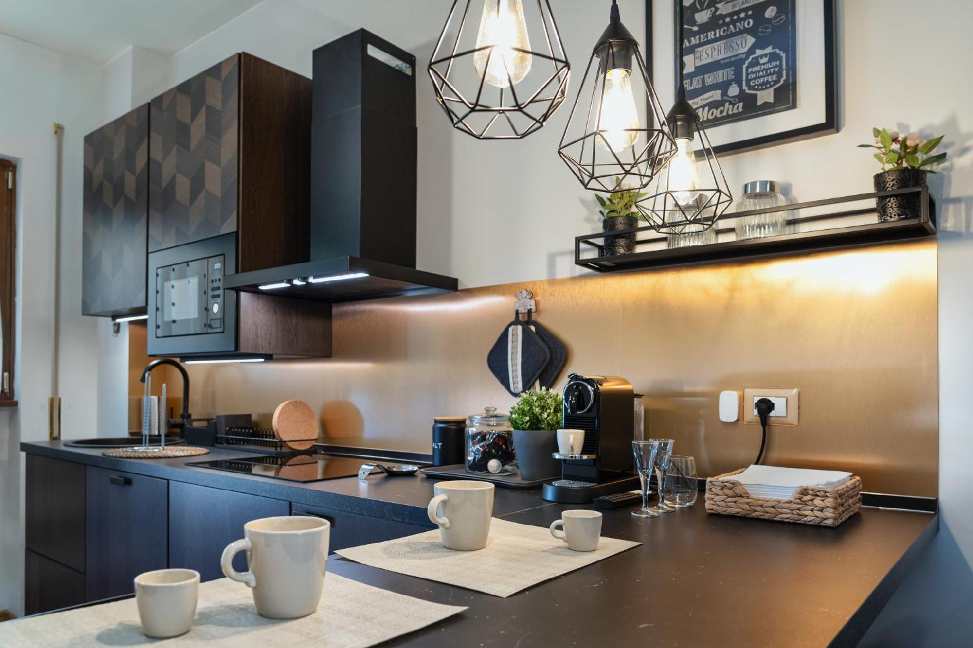 Your Place In Apartment Rom